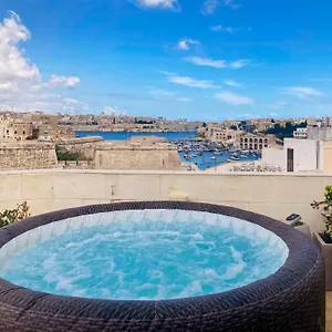 Valletta&grand Harbour Lookout , Kalkara Malte